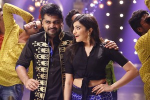Idhu Namma Aalu Movie Stills